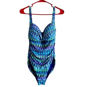 La Blanca Criss-Cross Front Swimsuit